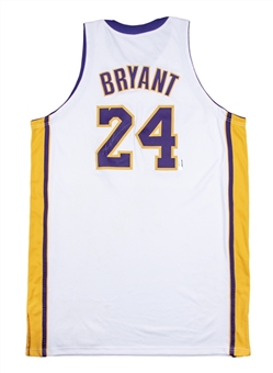 2008-09 Kobe Bryant Signed Los Angeles Lakers NBA Finals White Home Jersey (Lakers LOA) 